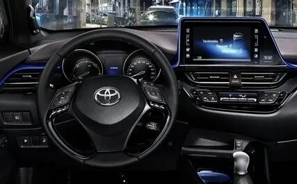 Toyota C-HR I рестайлинг, 2021 год, 1 500 000 рублей, 4 фотография