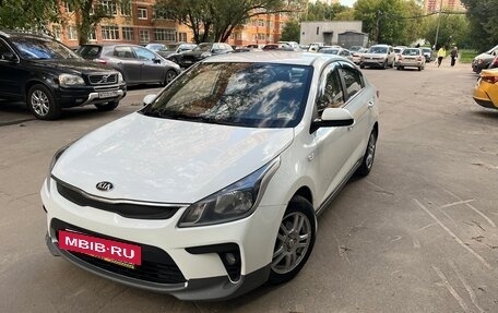 KIA Rio IV, 2020 год, 1 000 000 рублей, 2 фотография