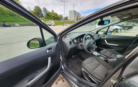 Peugeot 408 I рестайлинг, 2012 год, 600 000 рублей, 3 фотография