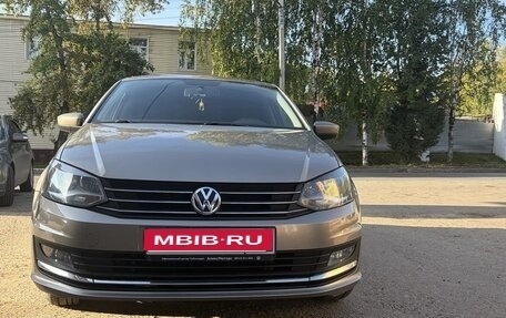 Volkswagen Polo VI (EU Market), 2017 год, 1 350 000 рублей, 1 фотография