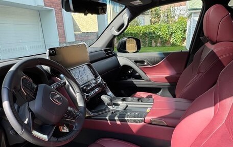 Lexus LX, 2025 год, 23 900 000 рублей, 13 фотография