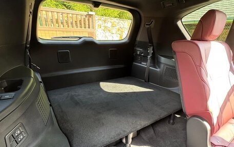 Lexus LX, 2025 год, 23 900 000 рублей, 32 фотография