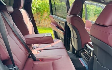 Lexus LX, 2025 год, 23 900 000 рублей, 36 фотография