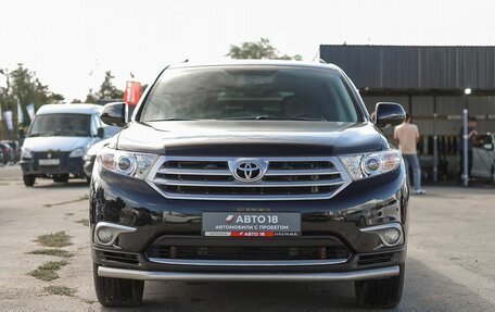 Toyota Highlander III, 2012 год, 2 150 000 рублей, 3 фотография