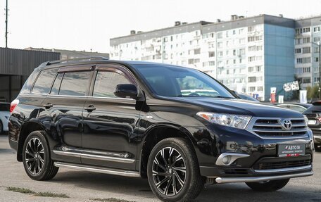 Toyota Highlander III, 2012 год, 2 150 000 рублей, 4 фотография