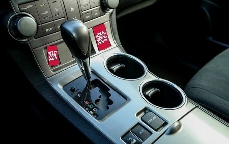 Toyota Highlander III, 2012 год, 2 150 000 рублей, 24 фотография