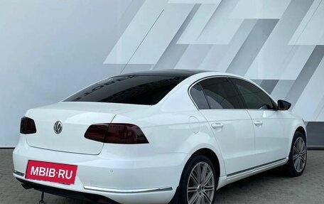 Volkswagen Passat B7, 2011 год, 898 000 рублей, 4 фотография