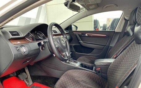 Volkswagen Passat B7, 2011 год, 898 000 рублей, 7 фотография