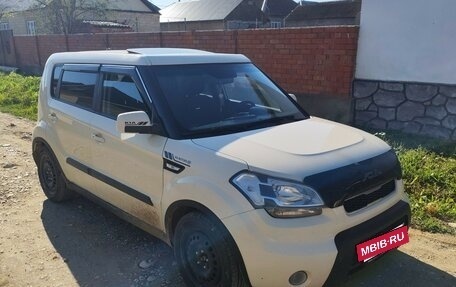 KIA Soul I рестайлинг, 2011 год, 730 000 рублей, 3 фотография