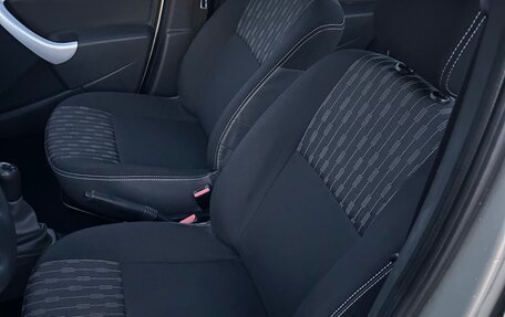 Renault Logan I, 2013 год, 330 000 рублей, 3 фотография