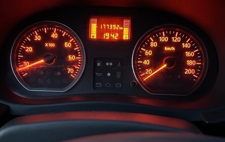 Renault Logan I, 2013 год, 330 000 рублей, 10 фотография