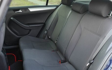 Volkswagen Jetta VI, 2012 год, 899 000 рублей, 12 фотография