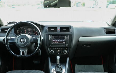 Volkswagen Jetta VI, 2012 год, 899 000 рублей, 8 фотография