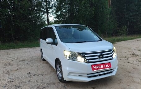 Honda Stepwgn IV, 2012 год, 1 450 000 рублей, 3 фотография