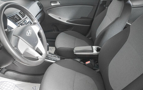 Hyundai Solaris II рестайлинг, 2013 год, 929 000 рублей, 9 фотография