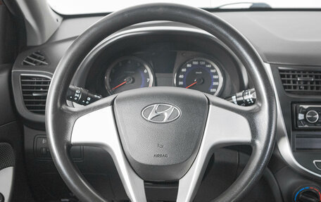 Hyundai Solaris II рестайлинг, 2013 год, 929 000 рублей, 16 фотография