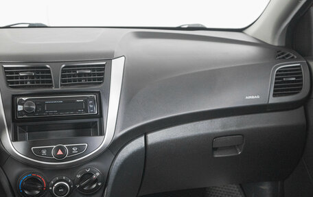 Hyundai Solaris II рестайлинг, 2013 год, 929 000 рублей, 15 фотография
