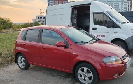 Chevrolet Aveo III, 2005 год, 600 000 рублей, 3 фотография