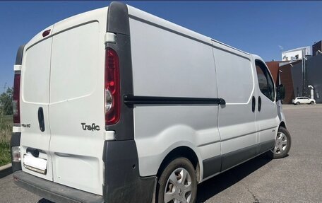 Renault Trafic, 2011 год, 1 400 000 рублей, 5 фотография
