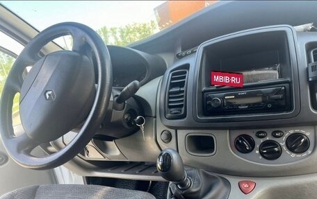 Renault Trafic, 2011 год, 1 400 000 рублей, 8 фотография