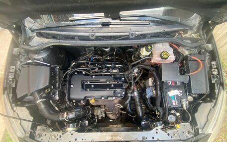 Opel Astra J, 2011 год, 600 000 рублей, 4 фотография