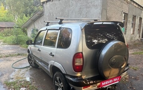 Chevrolet Niva I рестайлинг, 2005 год, 290 000 рублей, 3 фотография
