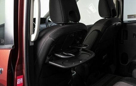 Nissan Serena IV, 2018 год, 2 259 000 рублей, 15 фотография