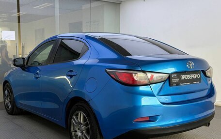 Toyota Yaris III рестайлинг, 2017 год, 1 095 000 рублей, 8 фотография