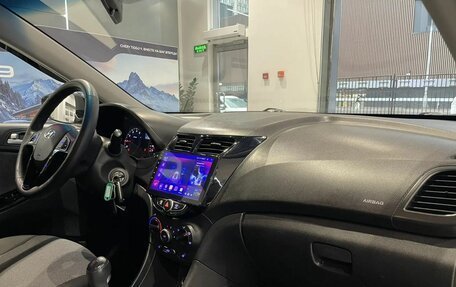 Hyundai Solaris II рестайлинг, 2012 год, 572 900 рублей, 9 фотография