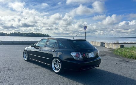 Toyota Altezza, 2002 год, 1 000 000 рублей, 6 фотография