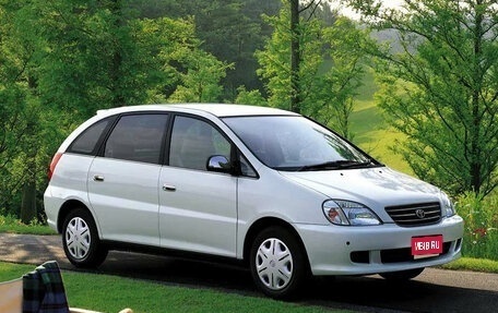 Toyota Nadia, 1999 год, 300 000 рублей, 1 фотография