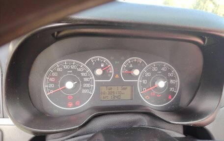 Fiat Punto III Punto Evo рестайлинг, 2007 год, 330 000 рублей, 14 фотография