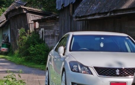Toyota Crown, 2011 год, 1 850 000 рублей, 1 фотография