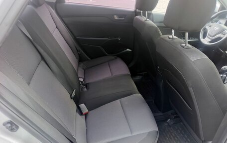 Hyundai Solaris II рестайлинг, 2019 год, 1 049 000 рублей, 16 фотография