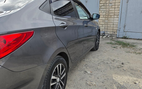 Hyundai Solaris II рестайлинг, 2011 год, 812 000 рублей, 9 фотография