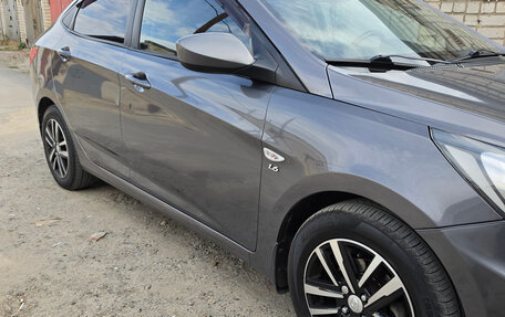 Hyundai Solaris II рестайлинг, 2011 год, 812 000 рублей, 6 фотография