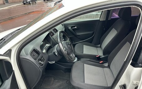 Volkswagen Polo VI (EU Market), 2010 год, 500 000 рублей, 9 фотография