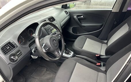 Volkswagen Polo VI (EU Market), 2010 год, 500 000 рублей, 11 фотография