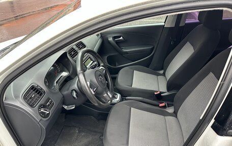 Volkswagen Polo VI (EU Market), 2010 год, 500 000 рублей, 10 фотография