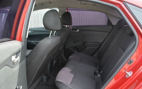 Hyundai Solaris II рестайлинг, 2017 год, 989 999 рублей, 18 фотография