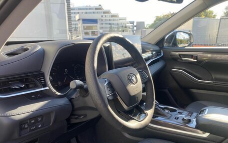 Toyota Highlander, 2026 год, 5 480 000 рублей, 6 фотография