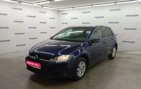 Volkswagen Golf VII, 2018 год, 1 650 000 рублей, 2 фотография