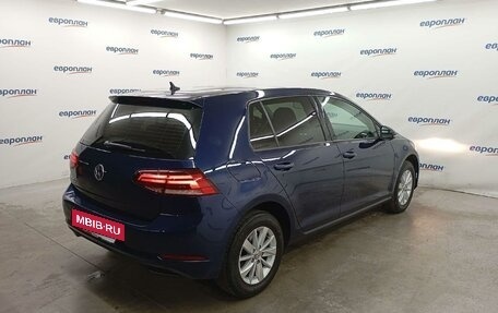 Volkswagen Golf VII, 2018 год, 1 650 000 рублей, 3 фотография