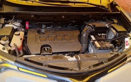 Toyota RAV4, 2019 год, 2 900 000 рублей, 4 фотография
