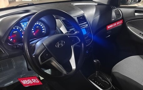 Hyundai Solaris II рестайлинг, 2013 год, 849 000 рублей, 7 фотография