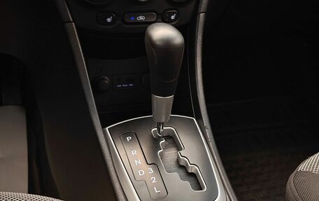 Hyundai Solaris II рестайлинг, 2012 год, 750 000 рублей, 22 фотография