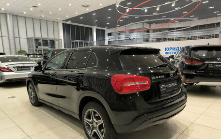Mercedes-Benz GLA, 2014 год, 1 647 000 рублей, 11 фотография