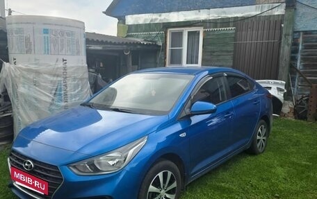 Hyundai Solaris II рестайлинг, 2017 год, 1 050 000 рублей, 7 фотография