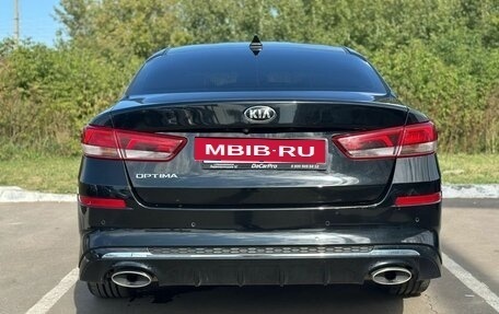 KIA Optima IV, 2018 год, 2 000 000 рублей, 6 фотография