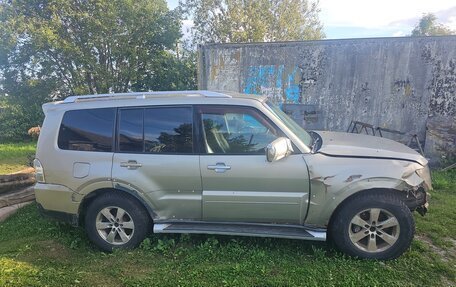 Mitsubishi Pajero IV, 2006 год, 650 000 рублей, 4 фотография